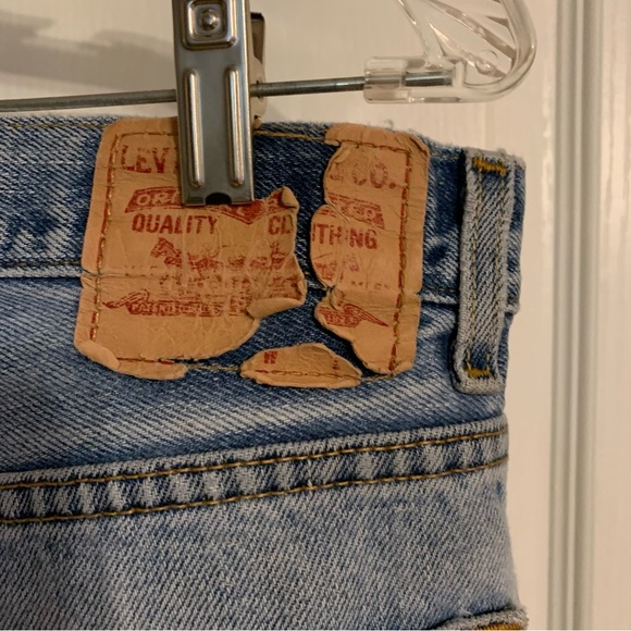 Levi’s 505 regular fit distressed jeans - Picture 4 of 10